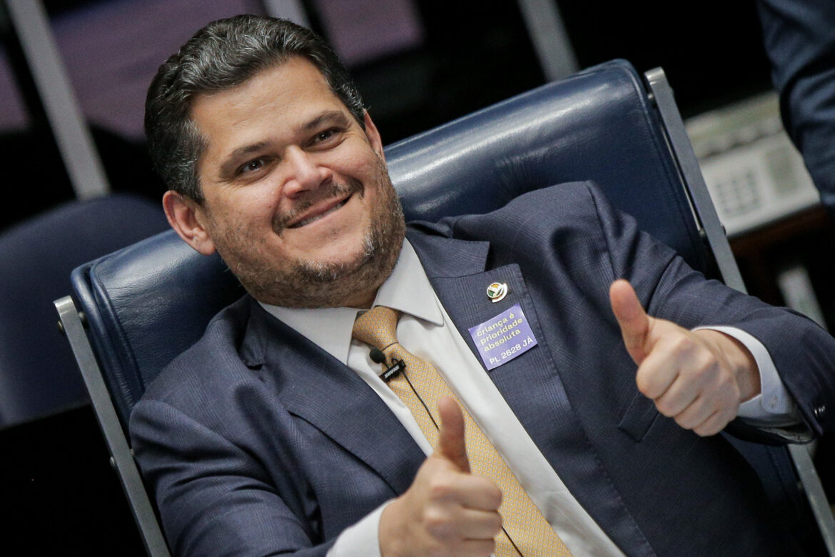 ligado-ao-pcc,-beto-louco-tenta-delatar-alcolumbre,-mas-pgr-rejeita