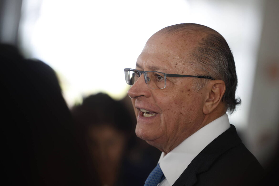 alckmin-diz-que-pl-da-dosimetria-reforca-ideia-de-justica-branda-com-crimes-de-'colarinho-branco'