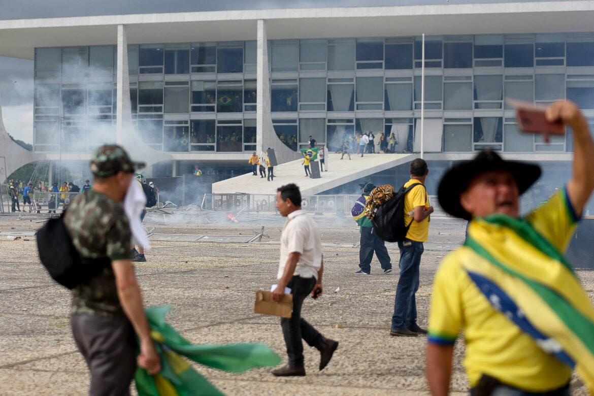 paulinho-da-forca-diz-que-projeto-da-dosimetria-e-claro-ao-se-referir-a-presos-pelo-8/1