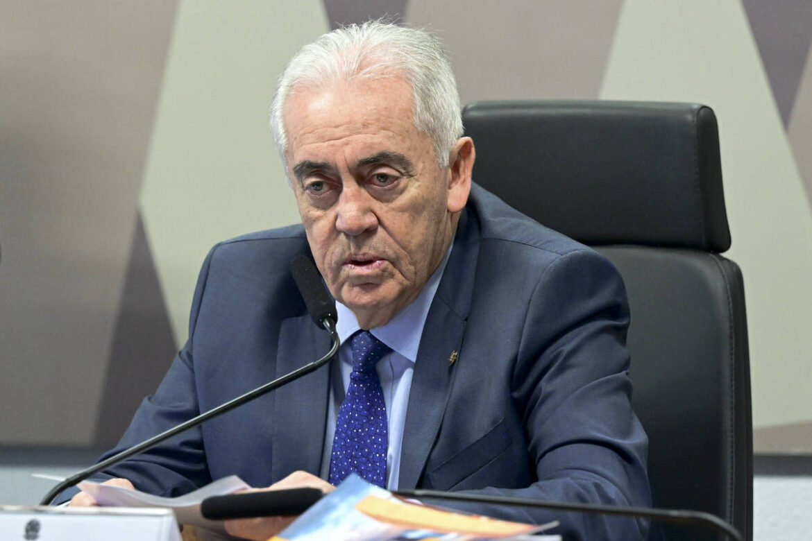 presidente-da-ccj-do-senado-diz-que-texto-de-reducao-de-pena-nao-passa-e-quer-limitar-medida-ao-8/1