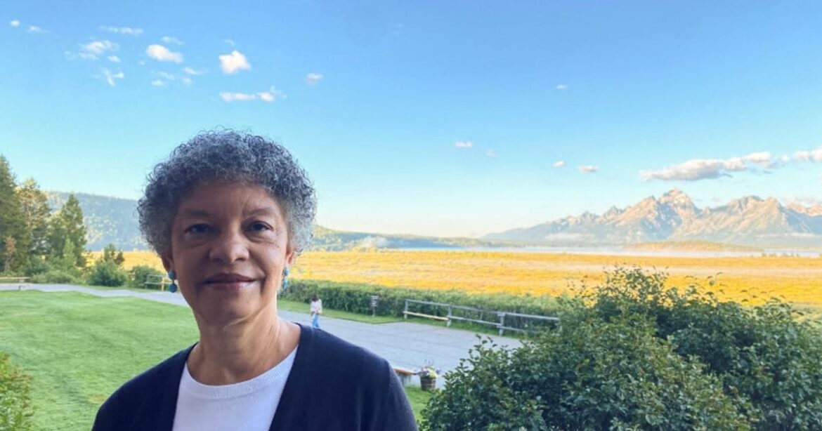 collins-diz-que-apoiou-corte-de-juros-do-fed,-mas-que-foi-‘decisao-dificil’