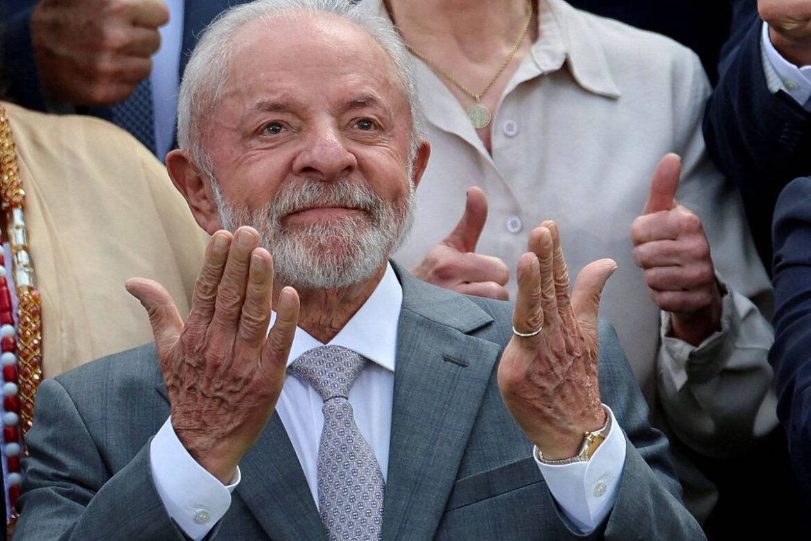 lula-acena-a-evangelicos-e-diz-que-musica-gospel-sera-patrimonio-brasileiro