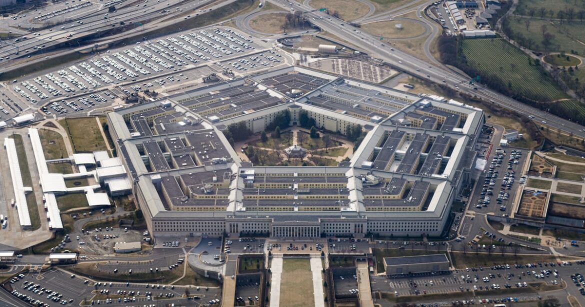 trump-nomeia-tenente-general-donovan-para-liderar-comando-sul,-diz-pentagono