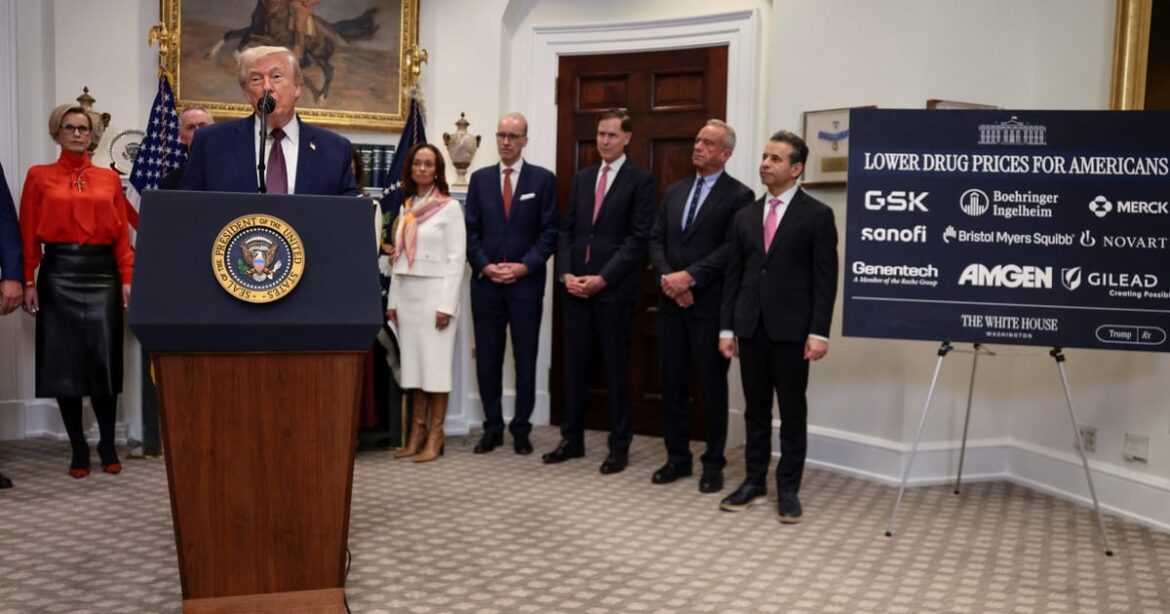 trump-e-nove-empresas-farmaceuticas-fecham-acordos-para-reduzir-precos