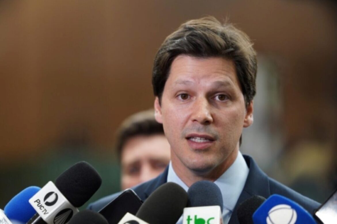 justica-proibe-uso-da-comunicacao-de-go-para-favorecer-vice-governador