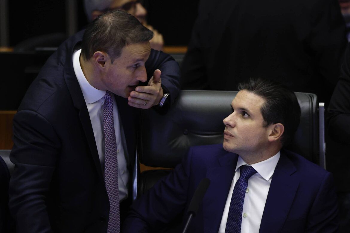 derrite-quer-presidir-comissao-de-olho-em-eleicao,-apos-ser-pivo-de-crise-com-governo