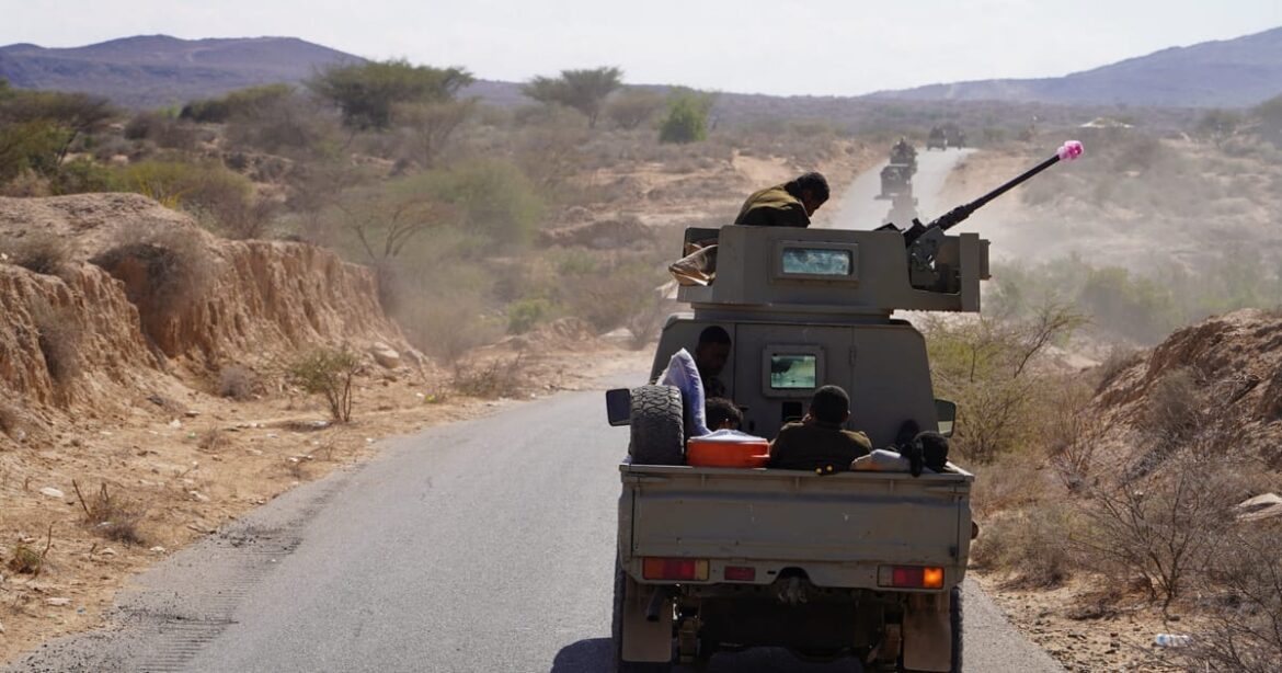 arabia-saudita-emite-alerta-de-seguranca-e-defende-saida-de-forcas-dos-eau-do-iemen