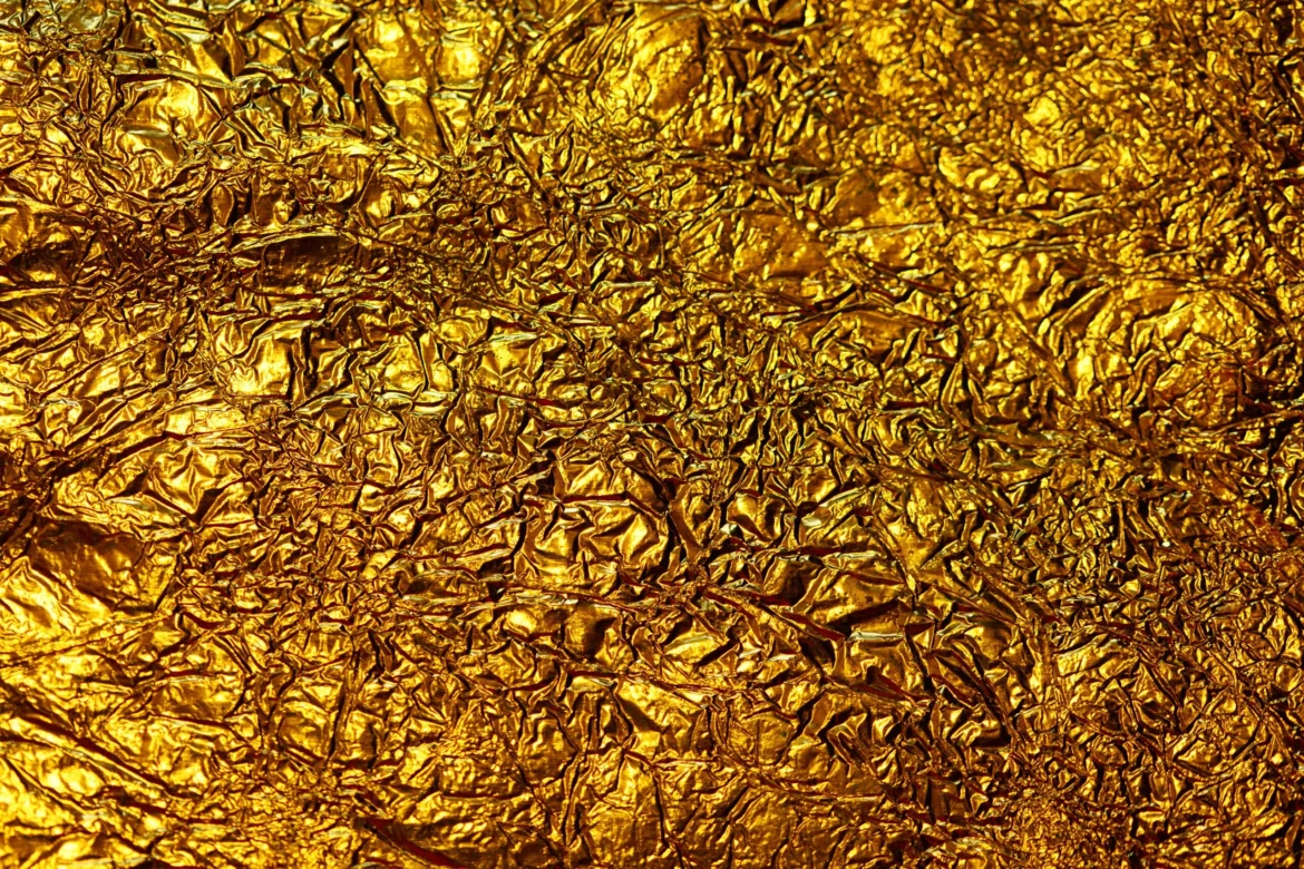 ouro-cai-e-prata-sobe-com-aposta-sobre-demanda;-entenda-diferenca