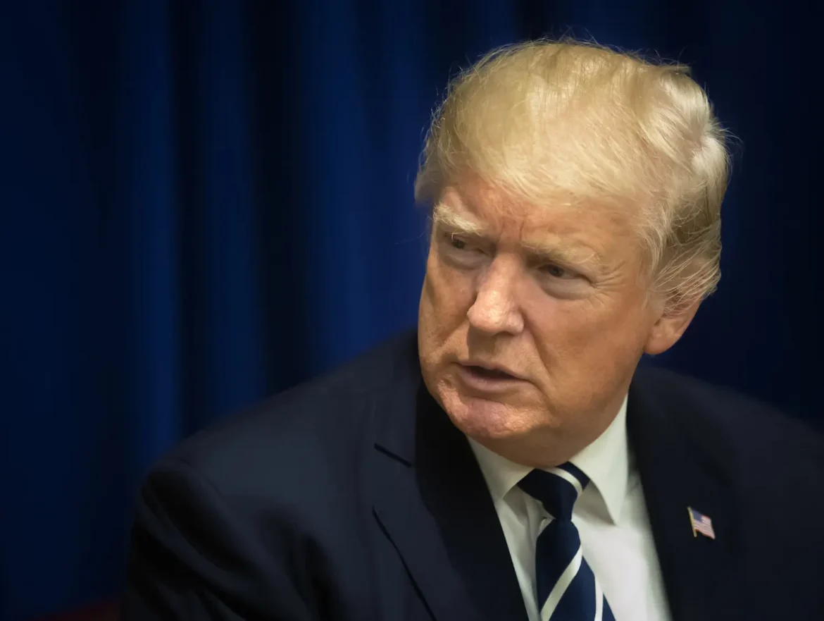 condenado-por-abuso-sexual,-trump-ressuscita-a-doutrina-monroe-e-proclama-hegemonia-absoluta-dos-eua-no-ocidente