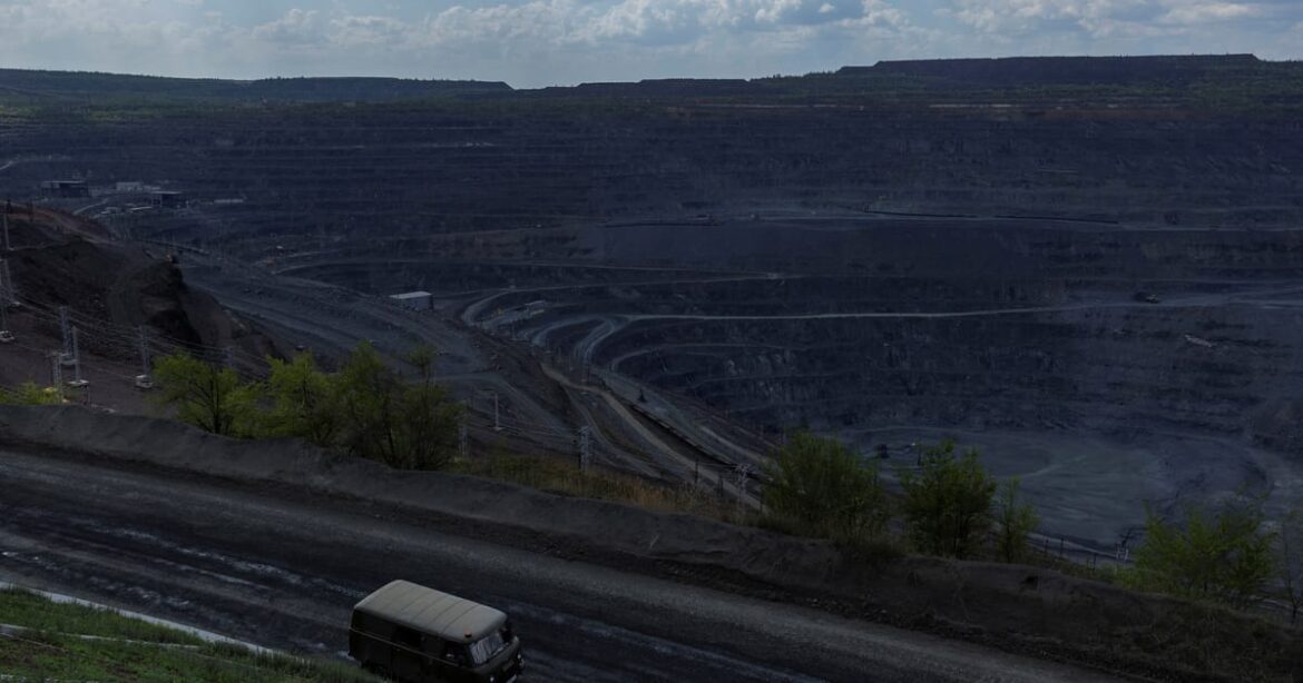 minerio-de-ferro-fecha-em-alta,-atinge-maxima-de-5-meses-com-demanda-chinesa