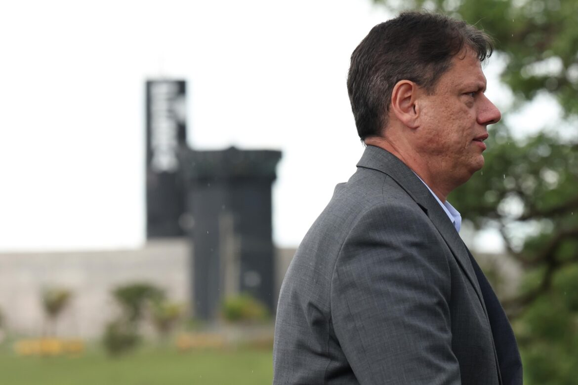 o-relato-de-tarcisio-sobre-a-situacao-de-bolsonaro-na-papudinha
