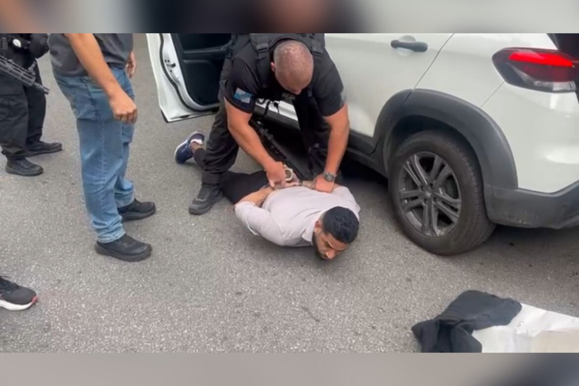 preso-suspeito-de-balear-piloto-em-ataque-a-helicoptero-no-rio.-veja-video