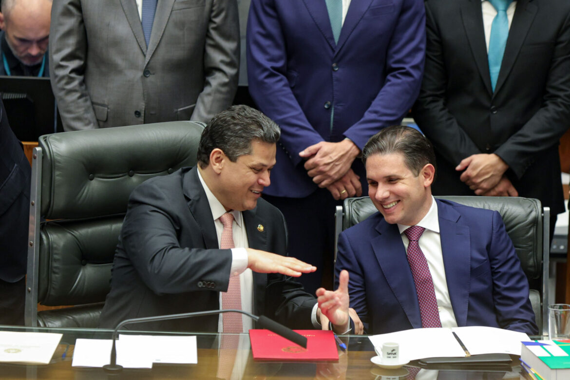 as-pautas-que-base-e-oposicao-vao-defender-depois-do-carnaval