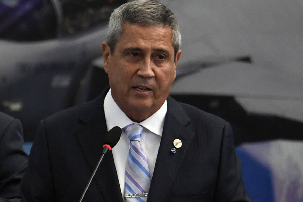 braga-netto-pede-ao-stf-para-cursar-faculdade-a-distancia-e-ter-tv-a-cabo-na-prisao