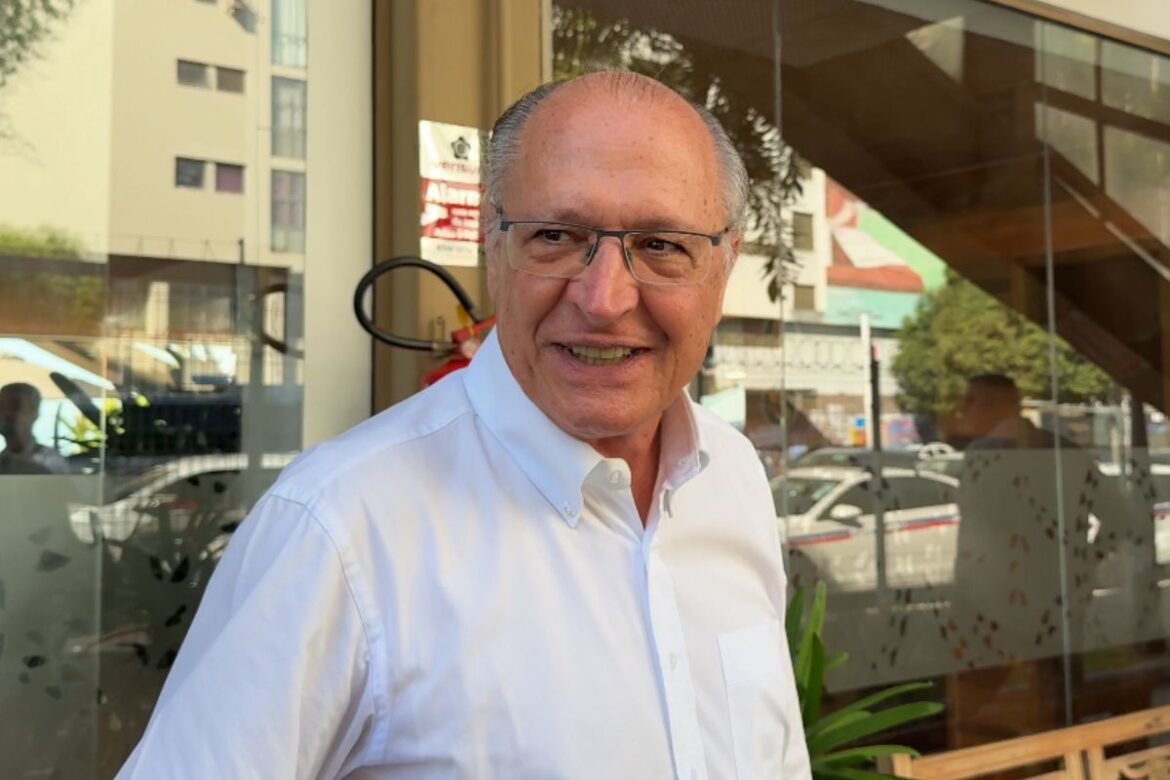 alckmin-desconversa-sobre-ser-vice-de-lula-em-2026;-veja-video