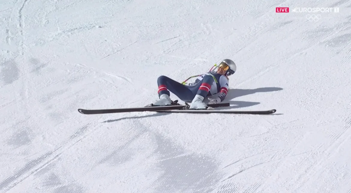 lindsey-vonn-crashes-hard,-helicoptered-out:-milano-cortina-2026-stuns