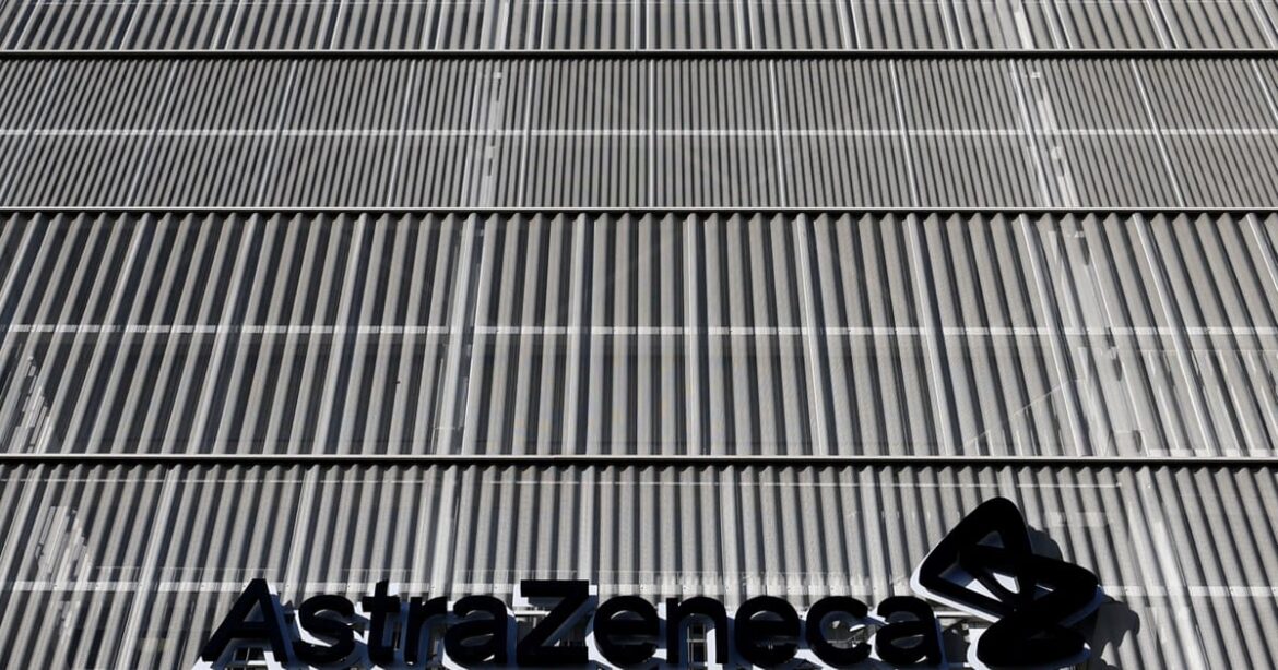 astrazeneca-preve-crescimento-constante-em-2026-devido-a-forte-demanda-por-medicamentos-contra-cancer