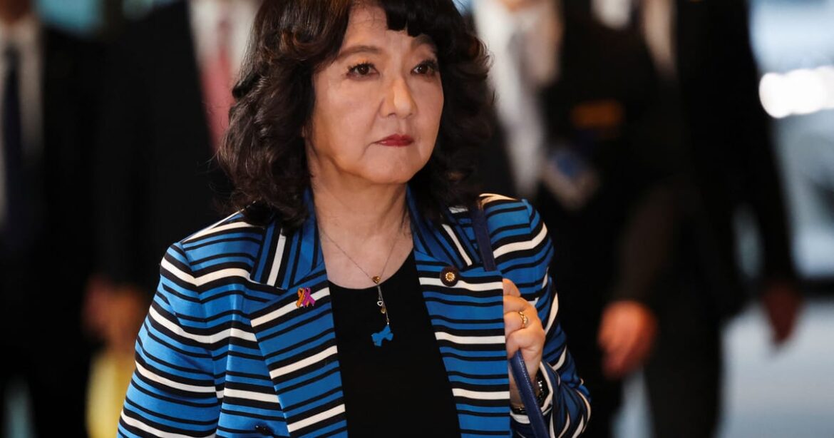 ministra-das-financas-do-japao-afirma-que-excedente-de-reservas-cambiais-pode-ser-discutido-como-opcao-de-financiamento