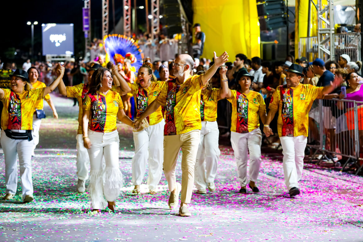 avallone-abraca-o-carnaval-cuiabano