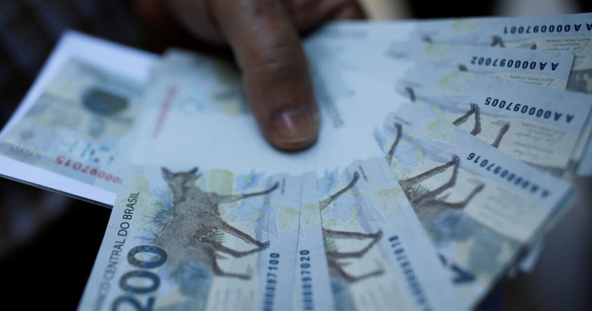 taxas-dos-dis-mostram-estabilidade-antes-de-dados-de-inflacao-nos-eua