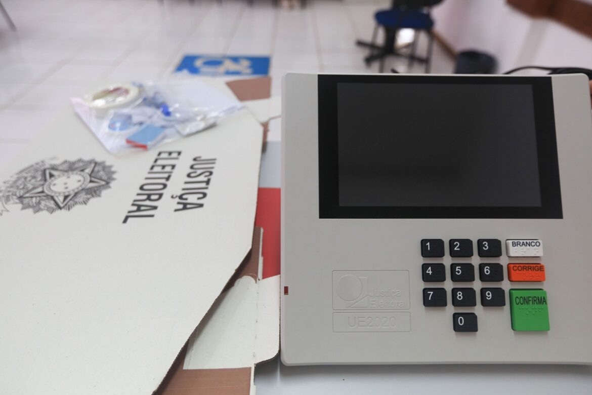 pl-e-pt-devem-concentrar-verbas-e-tempo-de-tv-nas-eleicoes-de-2026