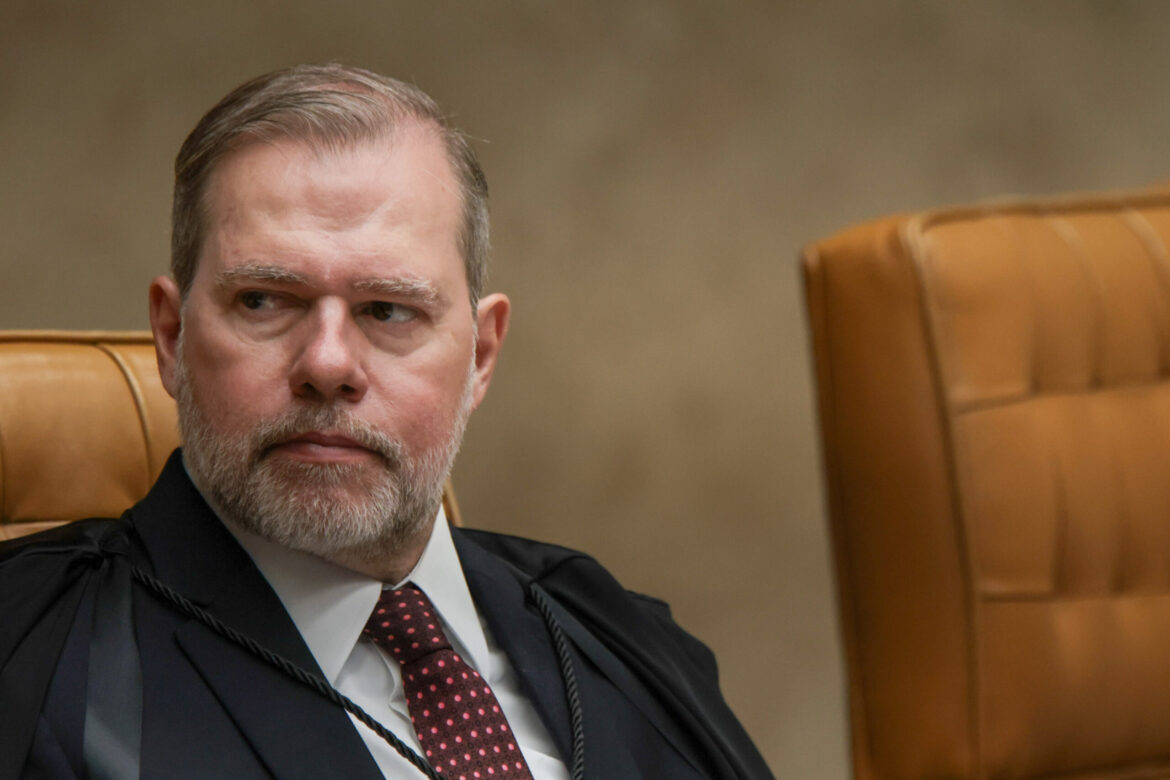 master:-relatorio-da-pf-faz-mencao-a-contratos-da-ex-mulher-de-toffoli