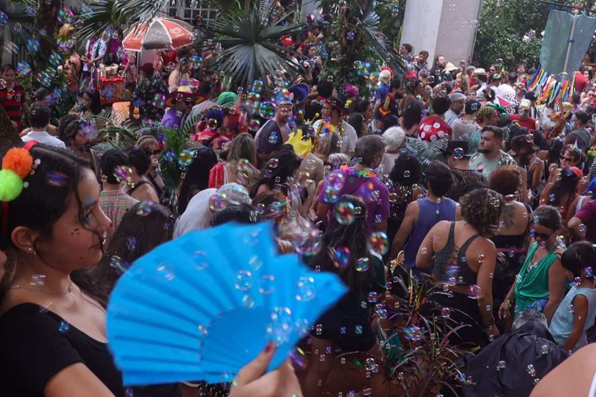 ceu-de-carnaval:-veja-o-alerta-dos-astros-para-o-seu-signo-na-folia