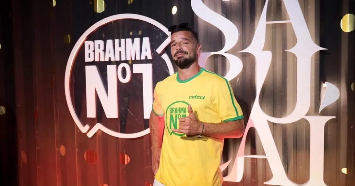do-super-bowl-a-sapucai:-ricky-martin-celebra-retorno-a-portela