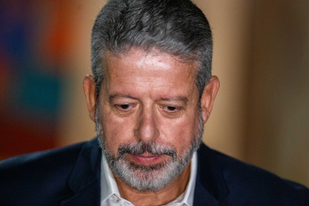 com-senado-dificil,-vaga-no-tcu-vira-“saida”-para-lira