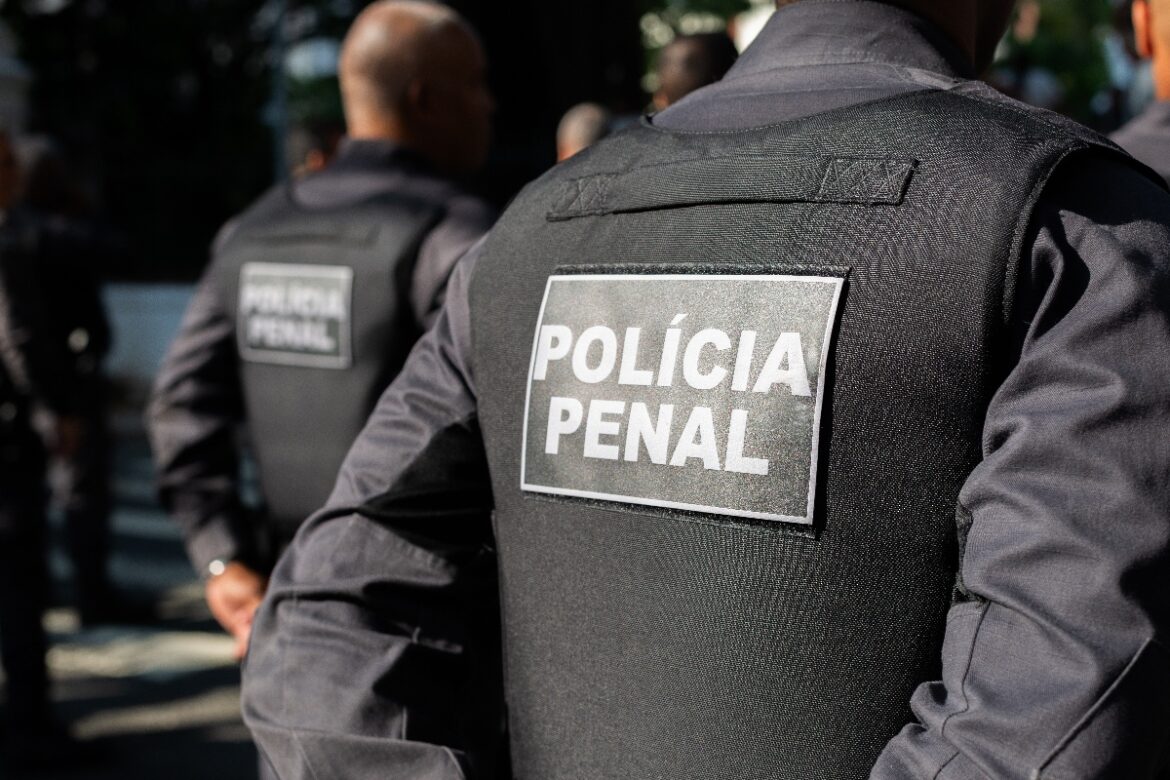 municoes-sao-encontradas-com-presos-e-policia-abre-investigacao