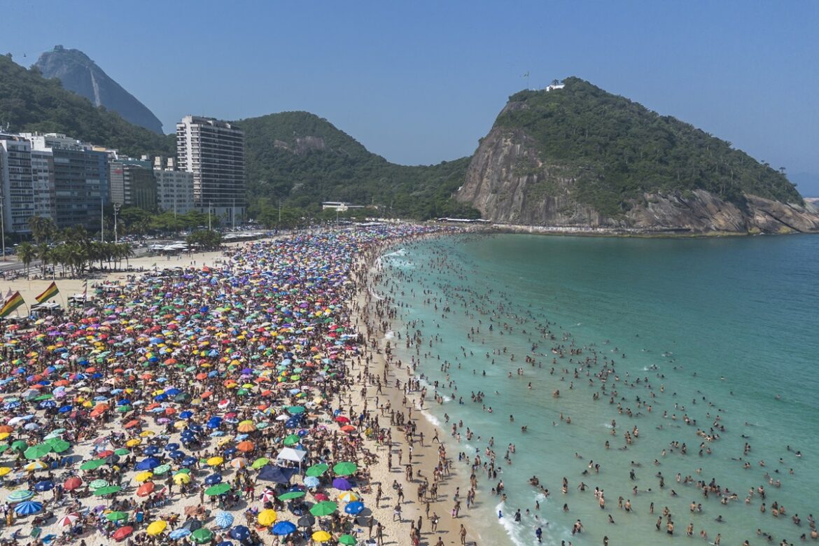ultimo-dia-de-carnaval-promete-temporais-e-calor-intenso-pelo-pais