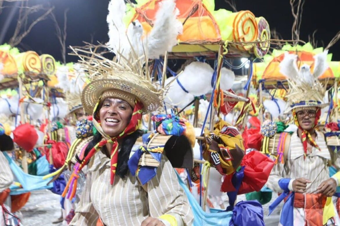 academicos-do-tucuruvi-e-a-campea-do-grupo-de-acesso-do-carnaval-de-sp