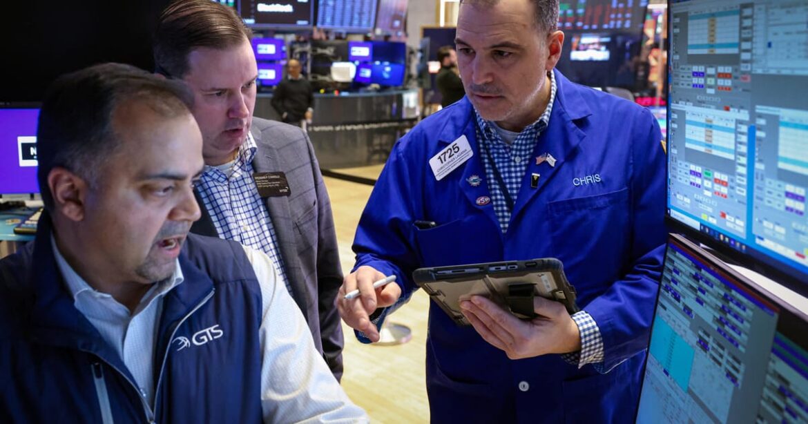 wall-street-cai-com-perdas-das-acoes-de-tecnologia