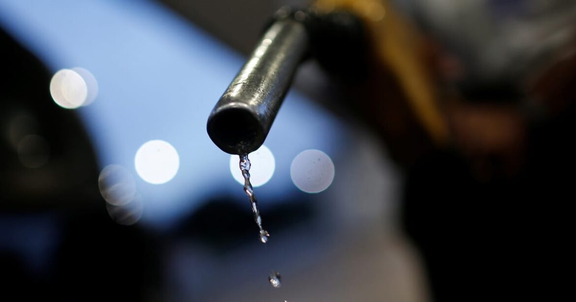 gasolina-e-etanol-sobem-nos-postos-do-brasil-na-1a-quinzena-de-fevereiro,-diz-ticket-log
