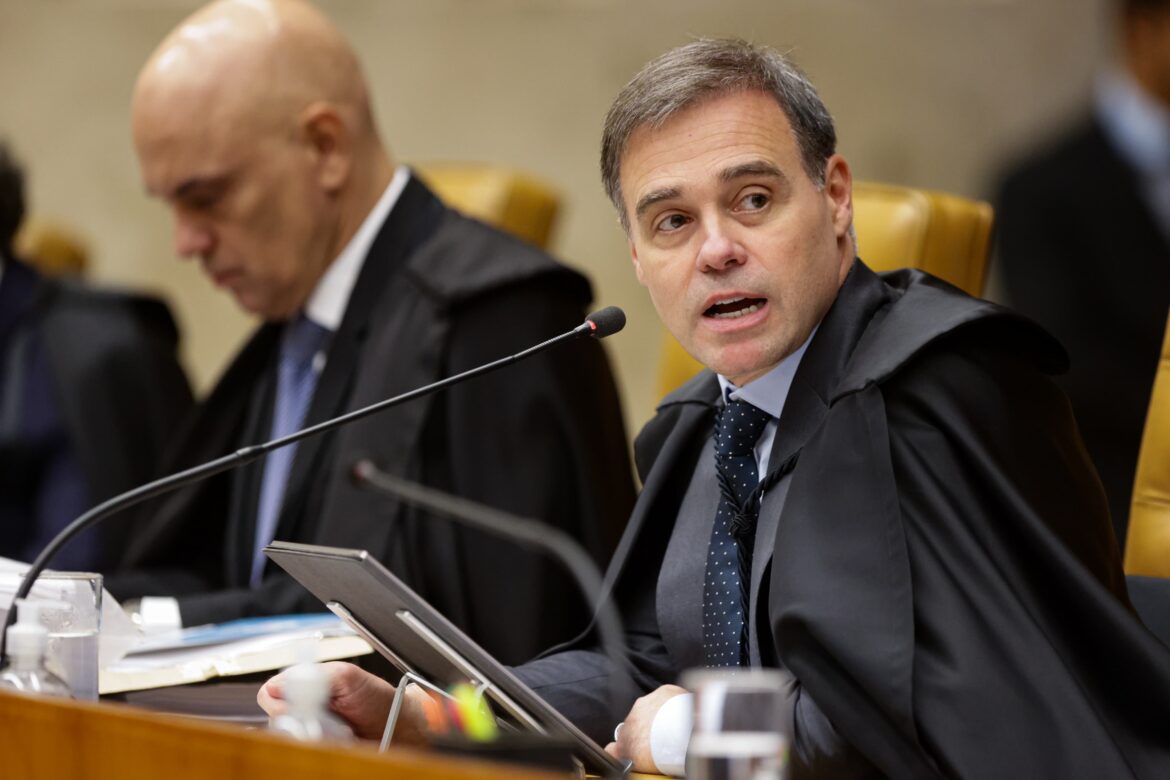 mendonca-nega-viagem-de-vorcaro-a-brasilia-em-aviao-particular
