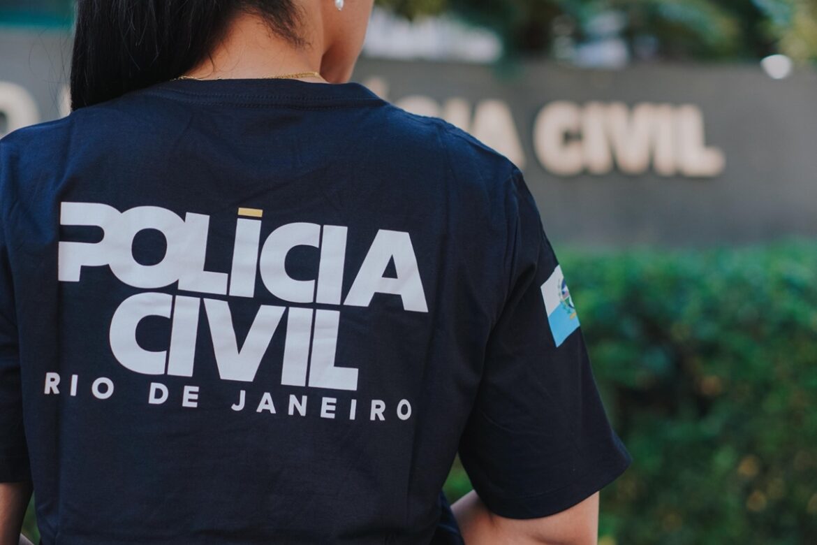 policia-faz-operacao-contra-grupo-que-enviava-pornografia-para-estudantes