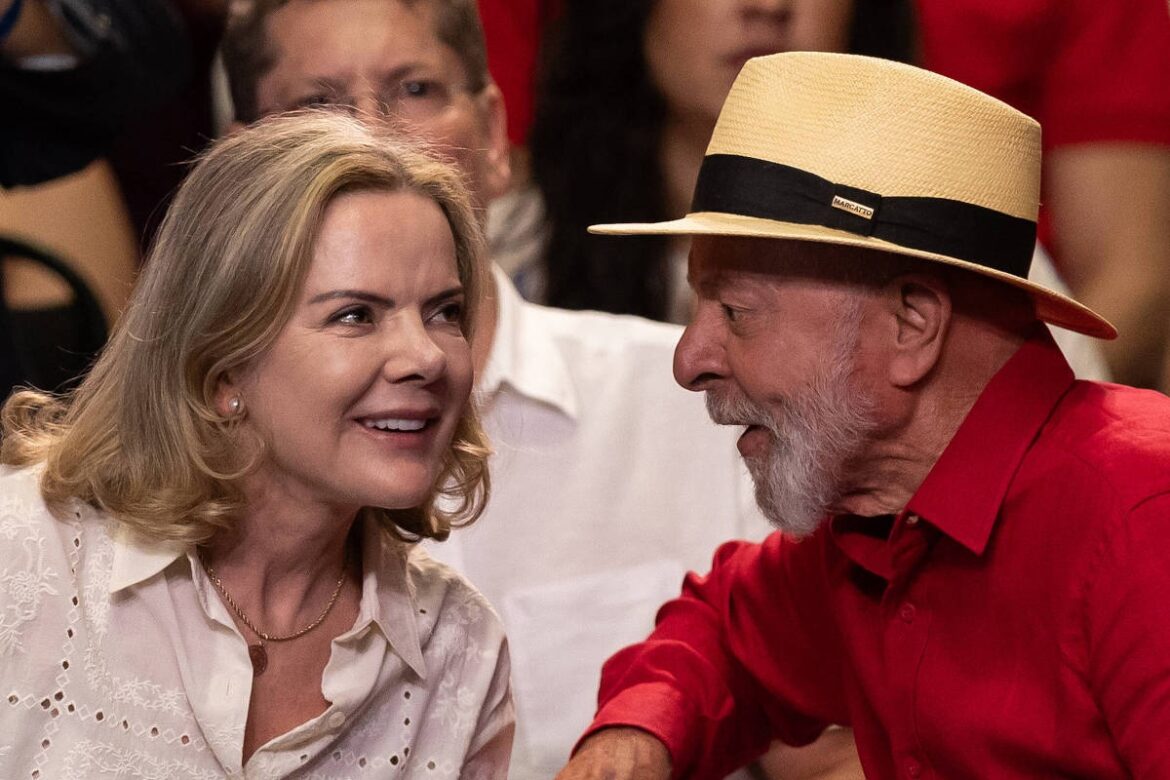 video-gleisi-detona-direita-por-fake-news-sobre-lula-contra-evangelicos:-hipocrisia