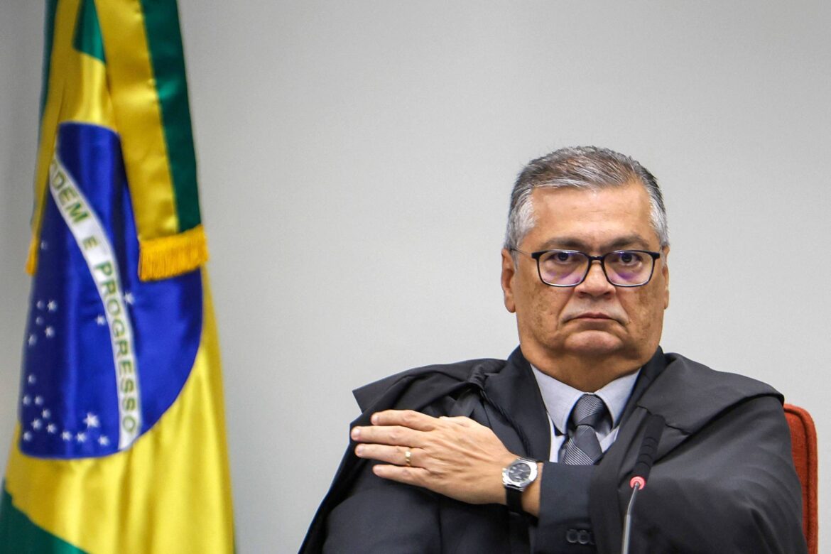 stf-retoma-julgamento-sobre-penduricalhos-a-servidores-publicos
