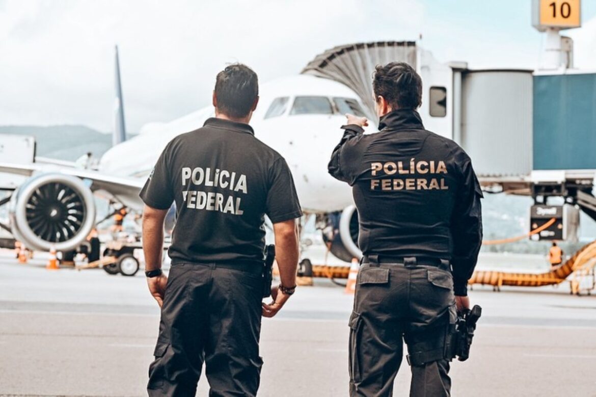homem-usa-documento-falso-e-se-passa-por-policial-federal-em-aeroporto