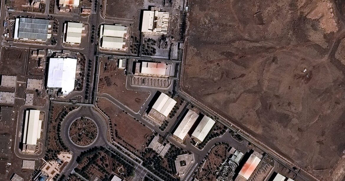 aiea-confirma-que-entradas-da-usina-iraniana-de-enriquecimento-de-natanz-foram-bombardeadas