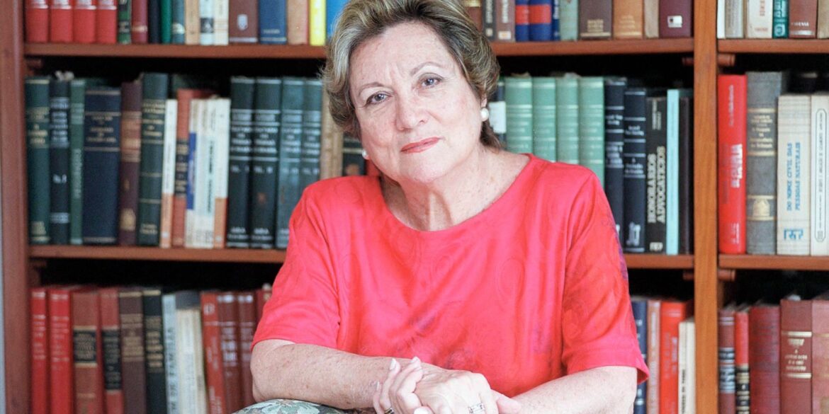 poeta-myriam-fraga-sera-a-homenageada-pela-flipelo-neste-ano
