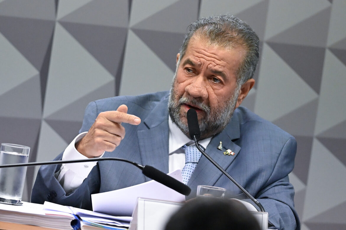 exclusivo:-dirigentes-do-inss-delataram-carlos-lupi,-ex-ministro-da-previdencia-de-lula