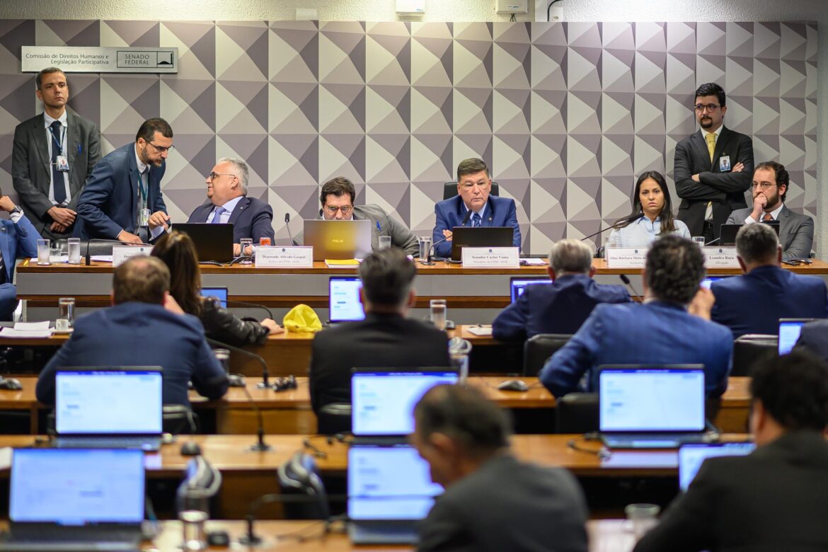 cupula-da-cpmi-joga-a-toalha-sobre-stf:-“so-sobra-deus-para-recorrer”