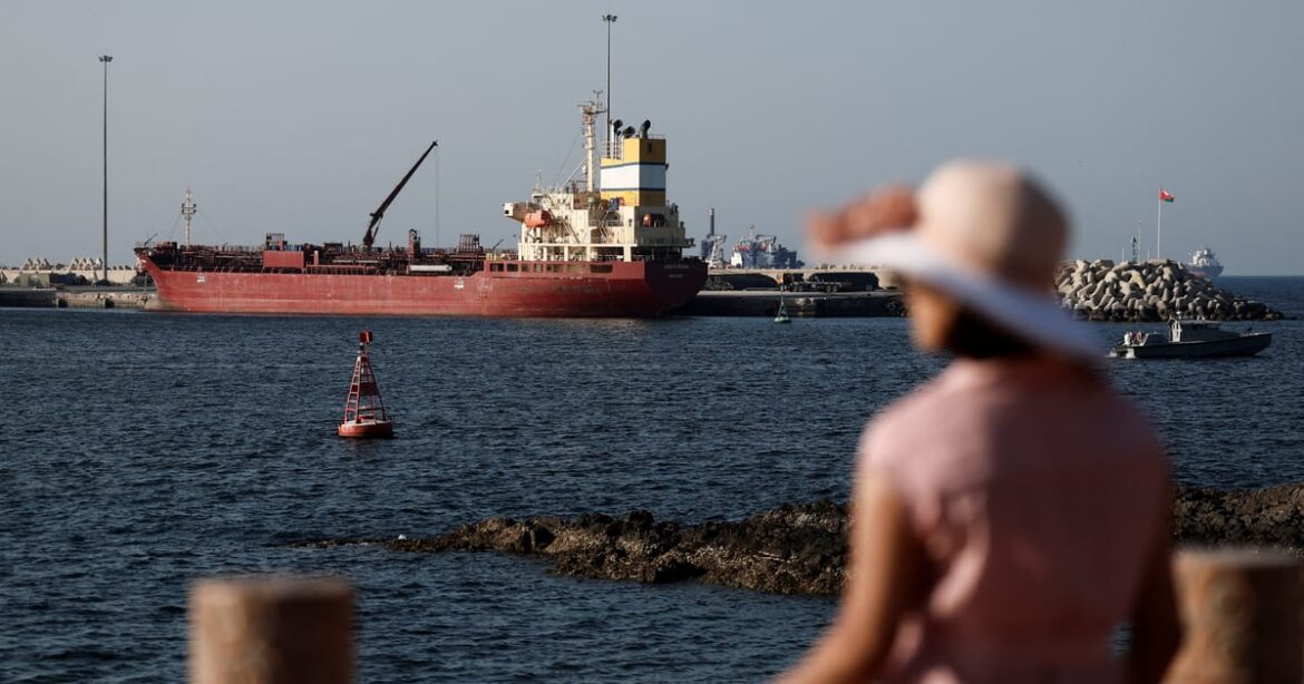 petroleo-cai-apos-previsao-de-trump-sobre-fim-da-guerra-no-oriente-medio