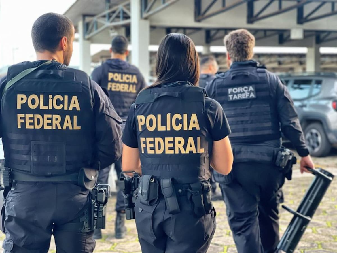 video:-delegado-e-policiais-civis-do-rj-sao-presos-por-extorquir-membros-do-comando-vermelho