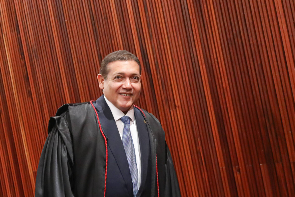 posse-do-conselho-federal-de-contabilidade-marca-encontro-da-'republica-do-piaui'-em-brasilia