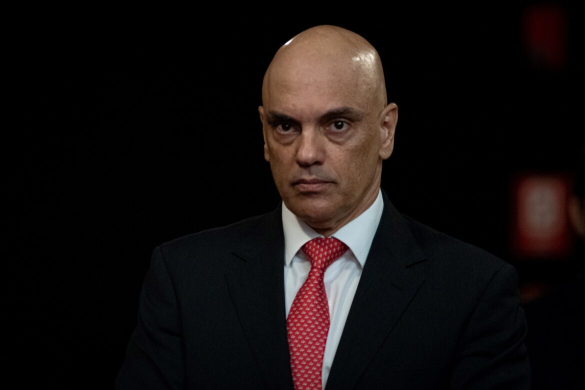 moraes-entra-na-mira-da-cpmi-por-acesso-a-dados-de-vorcaro