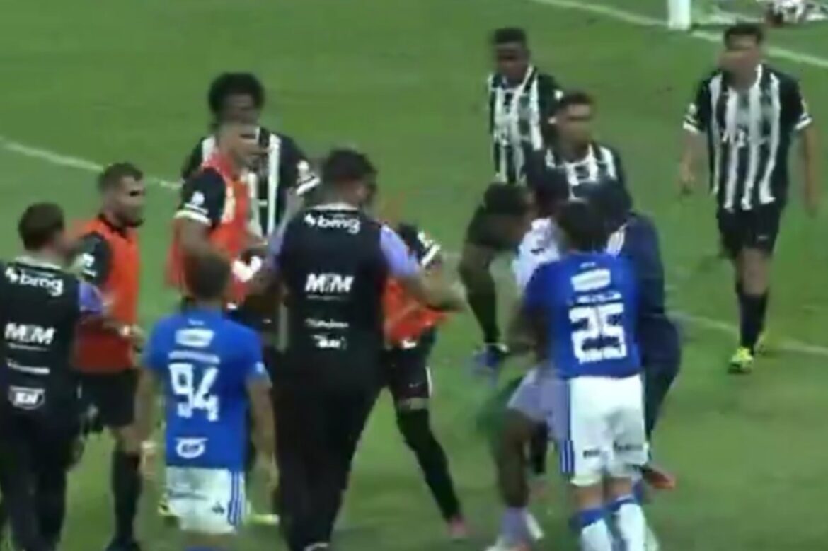 policia-investiga-briga-generalizada-entre-cruzeiro-e-atletico-mg
