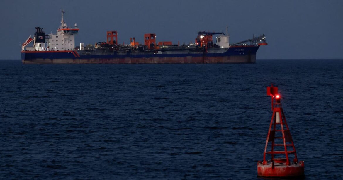 saiba-mais-quais-sao-os-desafios-para-garantir-o-transporte-maritimo-pelo-estreito-de-ormuz?