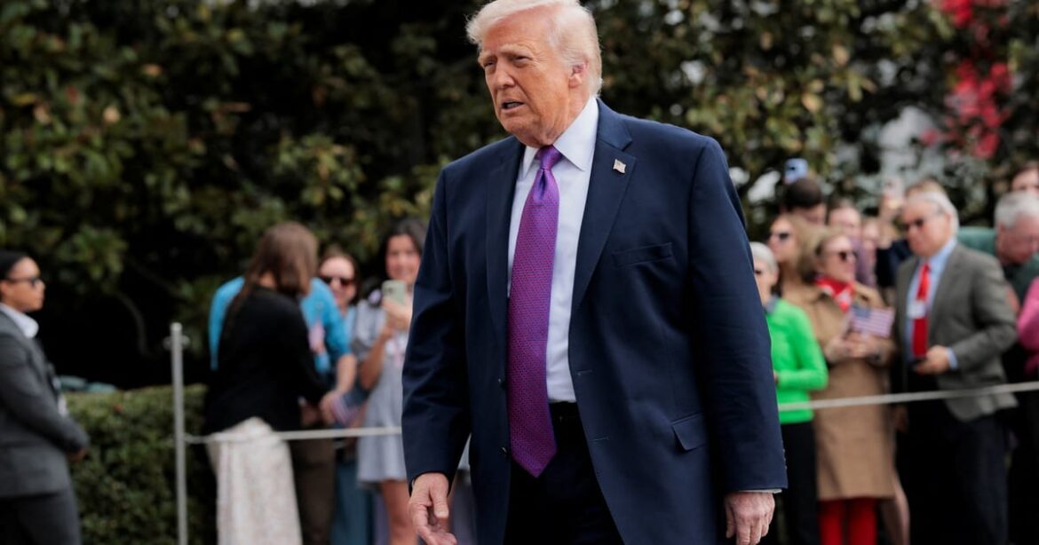 trump-tenta-amenizar-preocupacoes-com-custo-de-vida-devido-a-guerra-do-ira-em-viagem-ao-kentucky